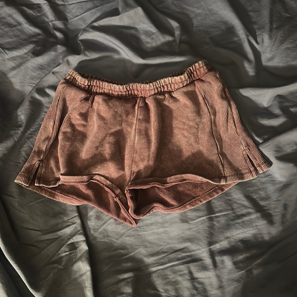 Pink Aéropostale shorts